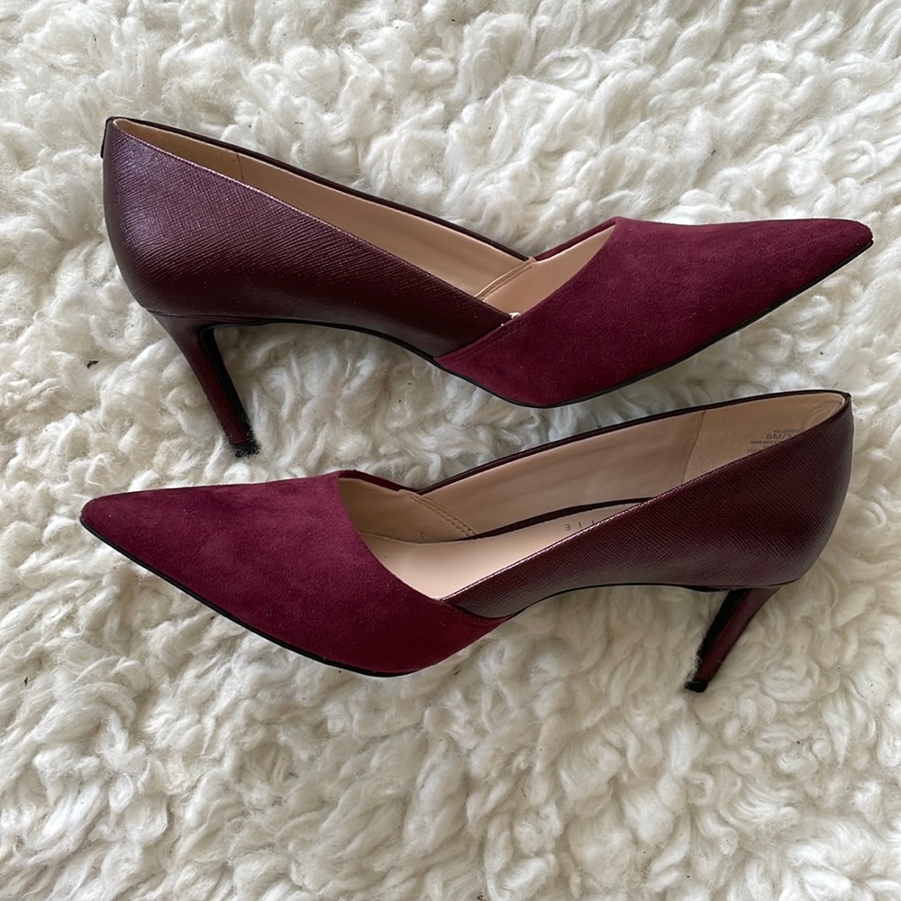 Kelly & Katie two-toned Sangria colored 2 1/2 inch heels
